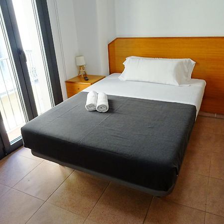 Center Plaza Figueres Apartment Фигерас Екстериор снимка