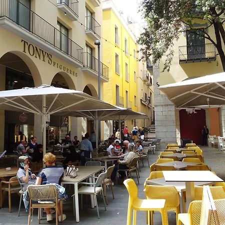 Center Plaza Figueres Apartment Фигерас Екстериор снимка