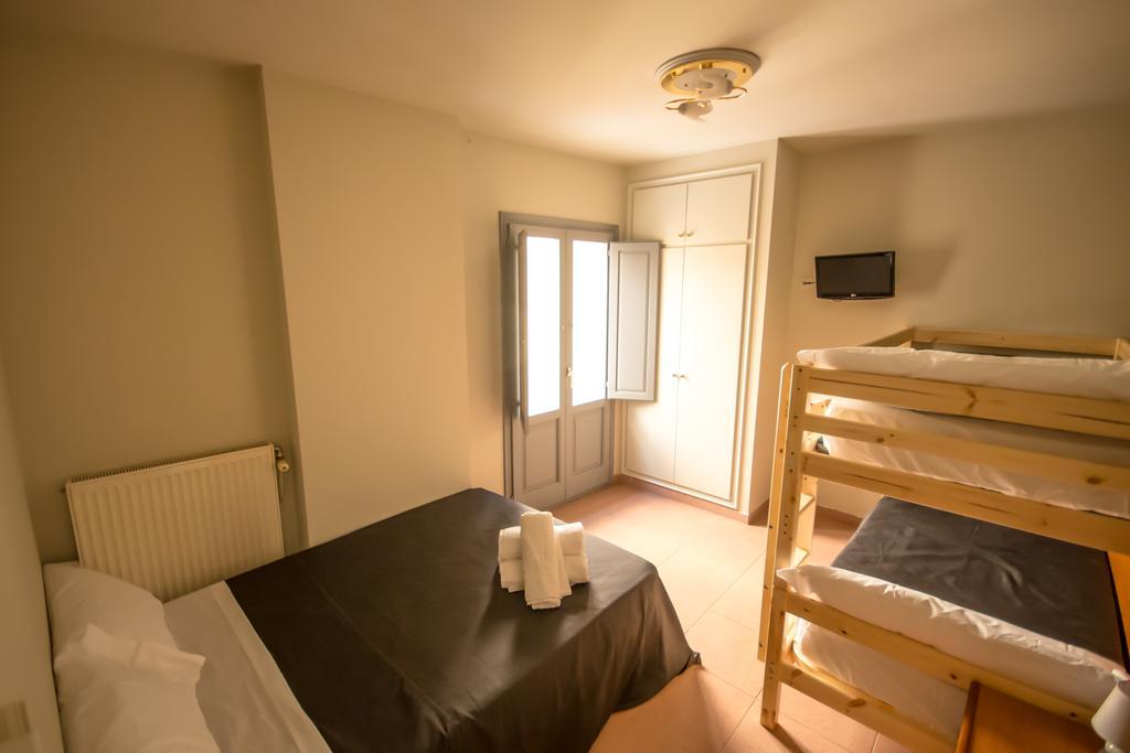 Center Plaza Figueres Apartment Фигерас Екстериор снимка